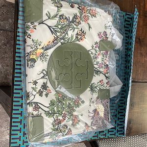 Brand new Tory Burch tote
